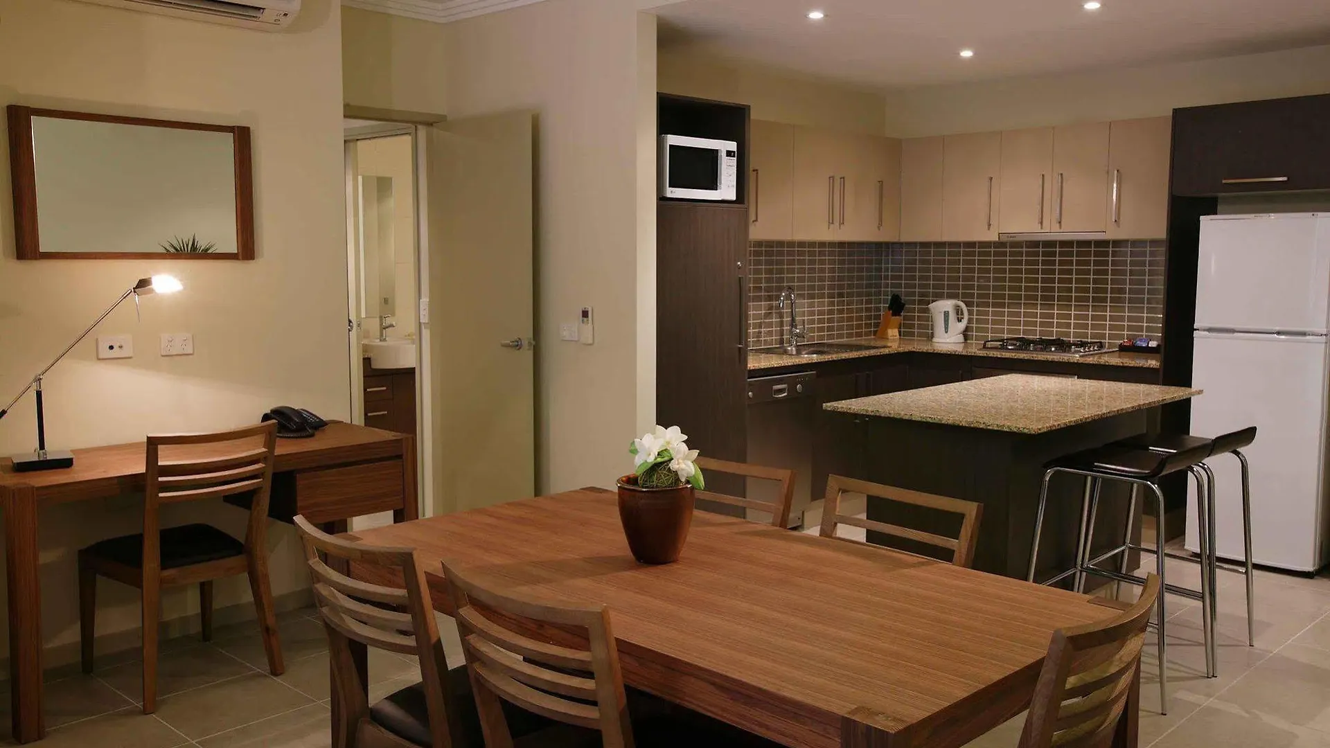 Paradise Palms Resort Cairns