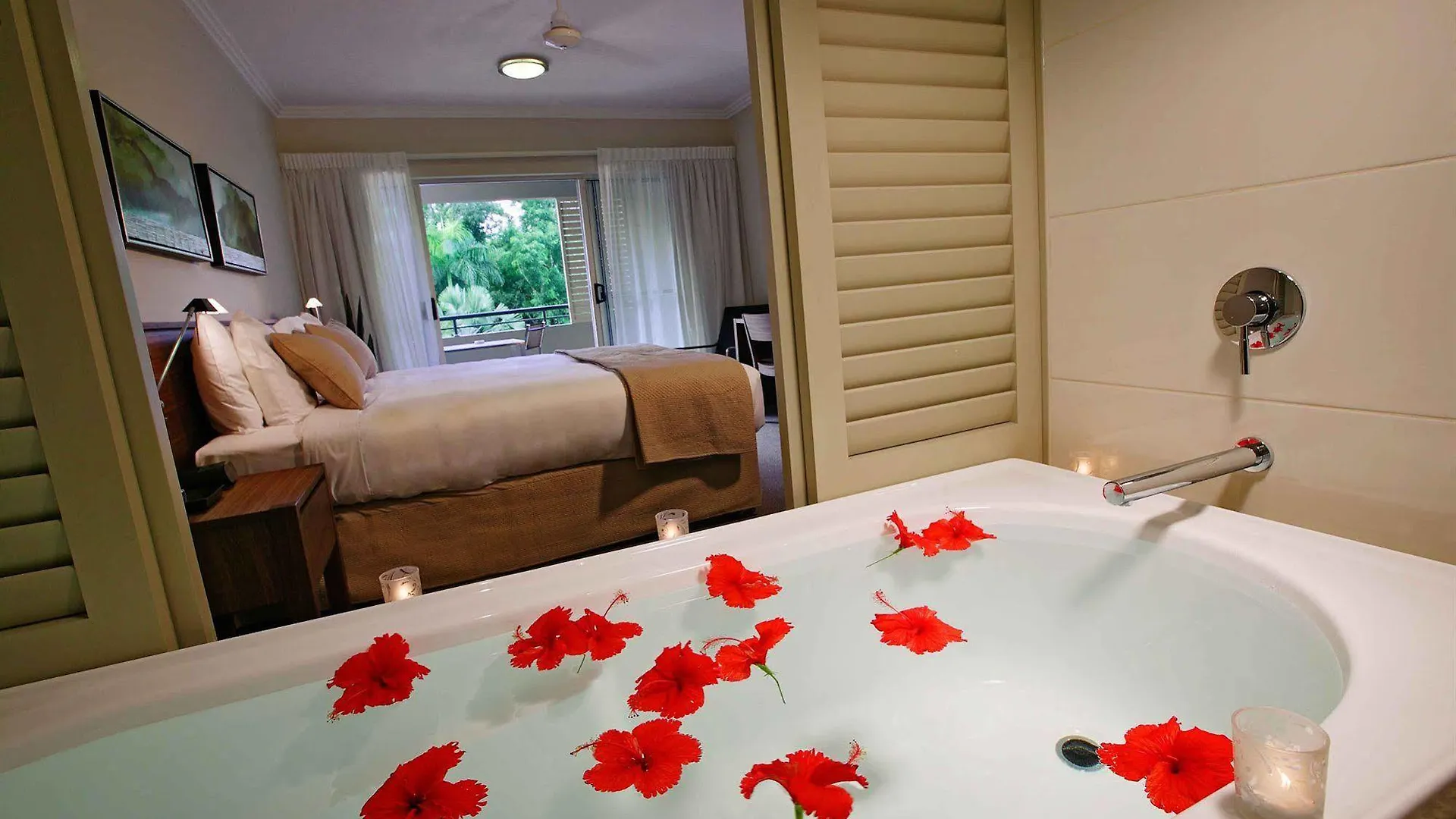 Paradise Palms Resort Cairns